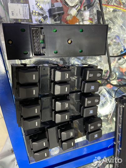 Блок управления стеклоподъемниками Kia sportage 3