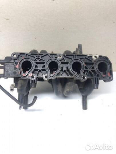 Коллектор впускной Renault Symbol 1 K7M 2002