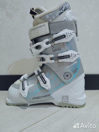 Горнолыжные ботинки Fischer 23,5см 37 размер