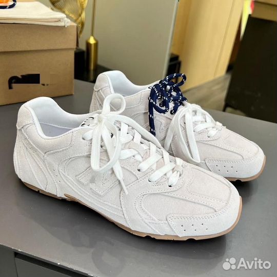 Кроссовки New Balance 530 Miu Miu все цвета