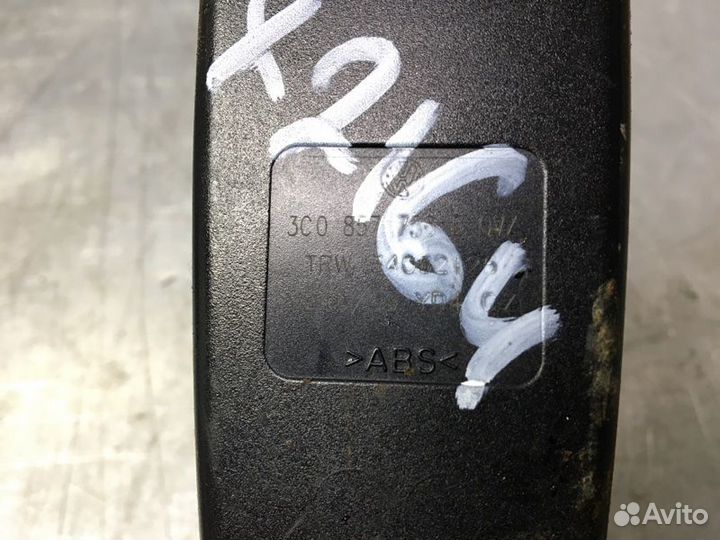 Ответная часть ремня безопасности Volkswagen