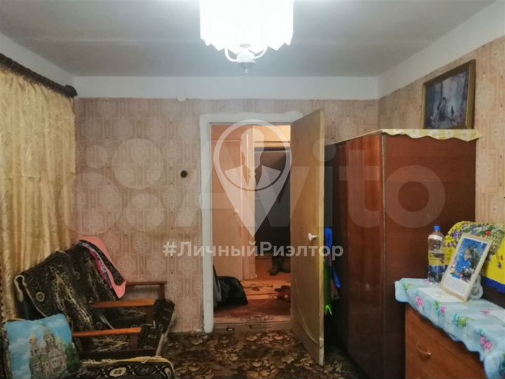 2-к. квартира, 40 м², 1/2 эт.