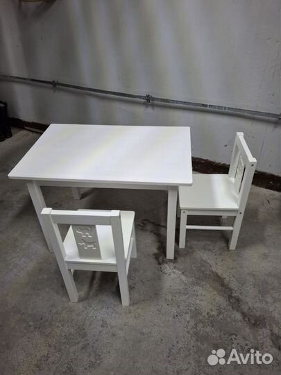 Детский столик и стульчик IKEA