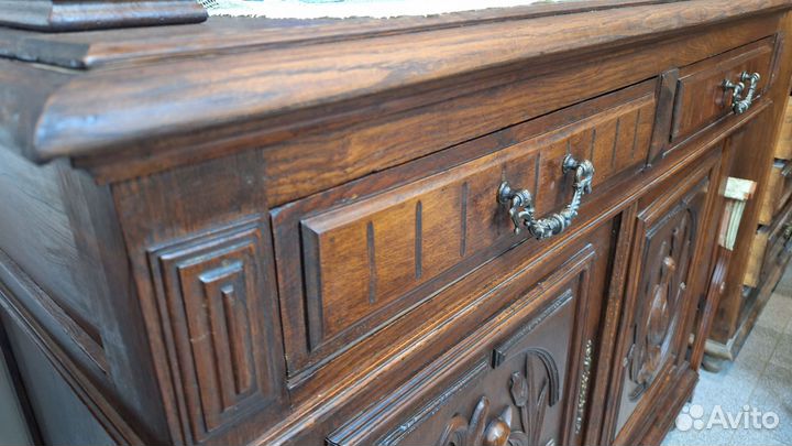 Дубовый буфет