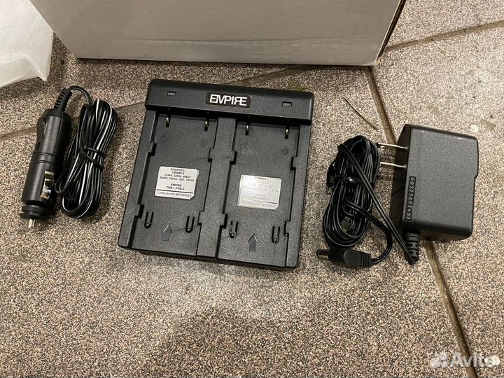 Зарядное устройство акб Trimble нивелир Dini и R8