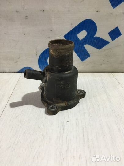 Крышка термостата LADA largus 1.6 мт к4м