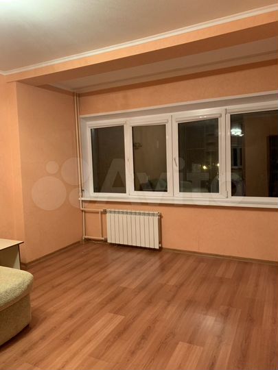 1-к. квартира, 42 м², 2/5 эт.