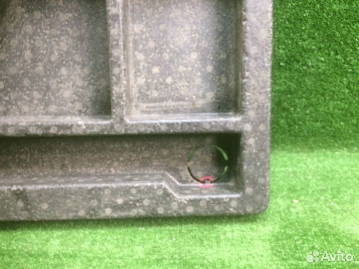 Пенопласт багажника задний Ford Focus 2 2005-2011