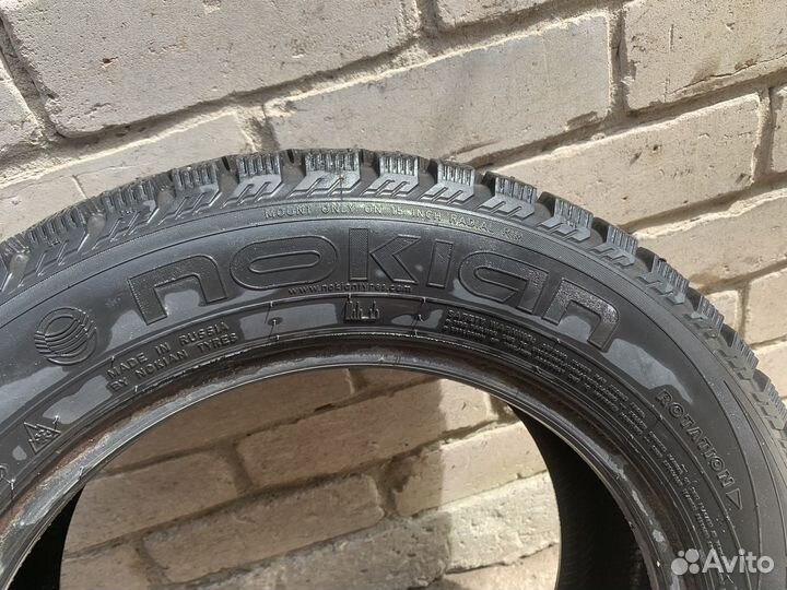 Nokian Tyres Hakkapeliitta 4 195/60 R15