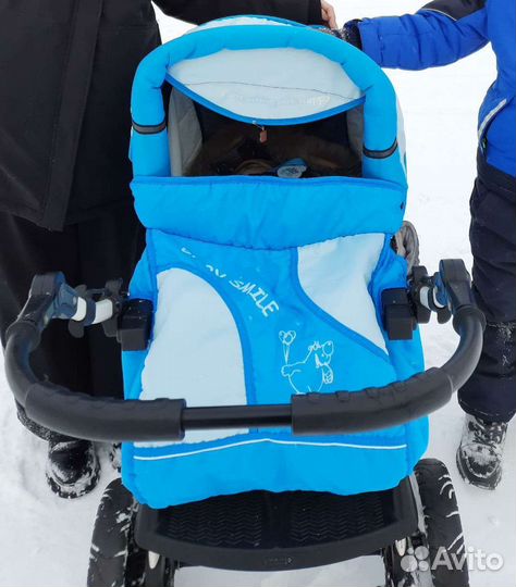 Прогулочная коляска