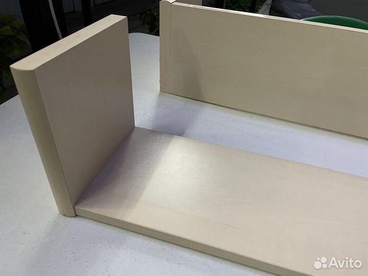 Полка настенная 2 штуки