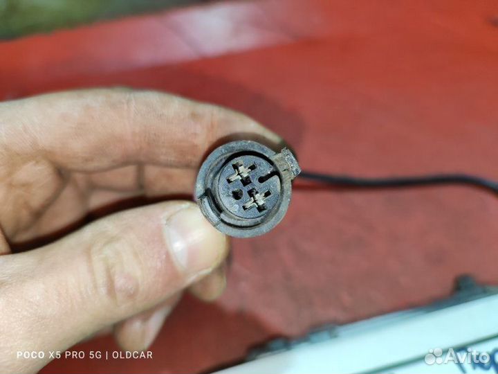 Ручка двери внешняя передняя левая Audi A6 C4