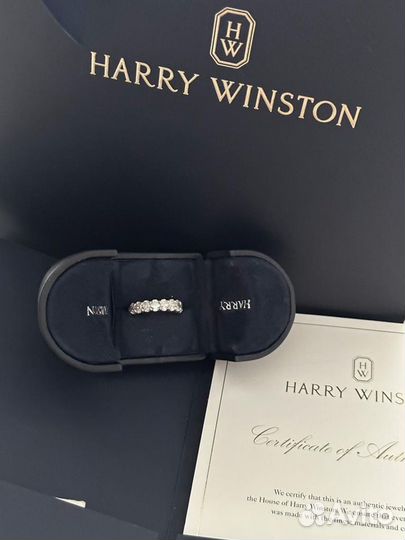 Кольцо Harry Winston