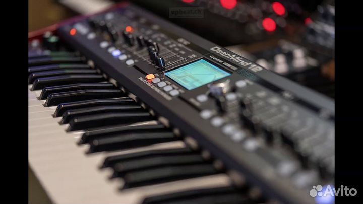 Аналоговый синтезатор Behringer DeepMind 12