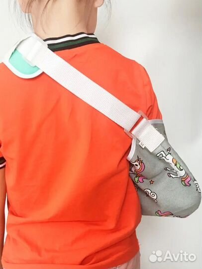 Поддерживающий бандаж (косынка)