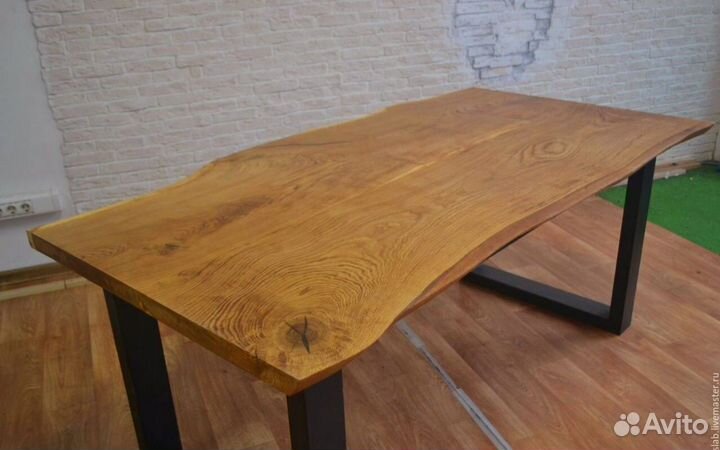 Стол из карагача на кухню