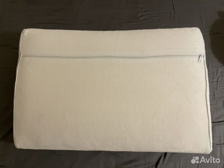 Ортопедическая подушка с эффектом памяти