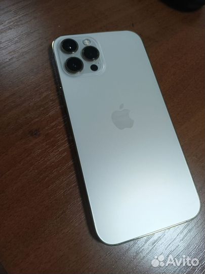 Продам iPhone 12pro max 256