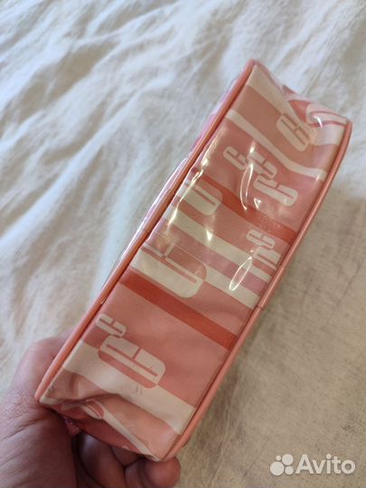 Clinique косметичка