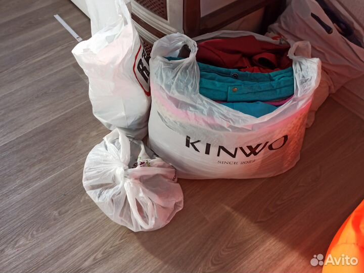 Женские и детские вещи пакетом