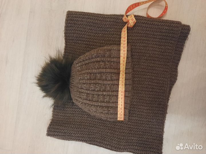 Комплект зимний шапка и снуд