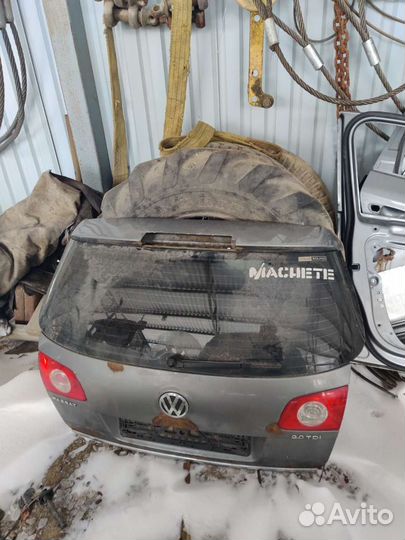 Двери Passat b6