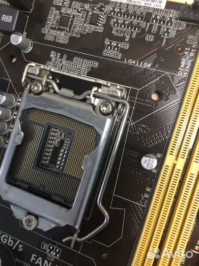 Материнская плата Asus LGA1150