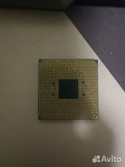 Процессор AMD Ryzen 3 2200g