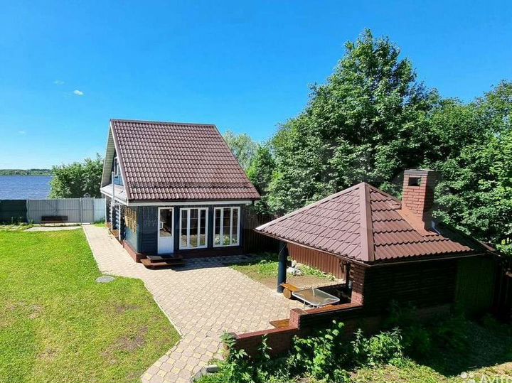 Дом 300 м² на участке 30 сот.