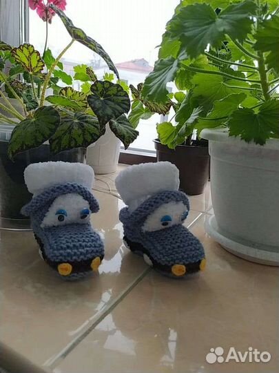 Пинетки вязаные для новорожденных