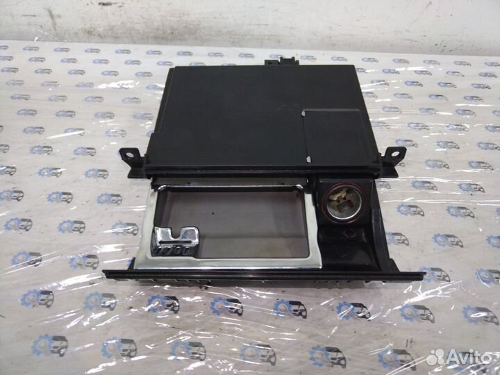 Пепельница Audi A6 C5 2.8 1999