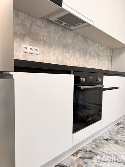 Кухня на заказ. Мойка в подарок