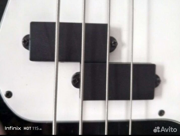 Бас гитара Rockdale Precision Bass