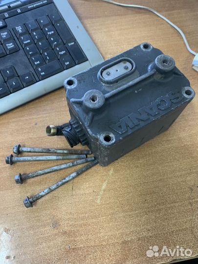 Блок клапанов scania 1778521