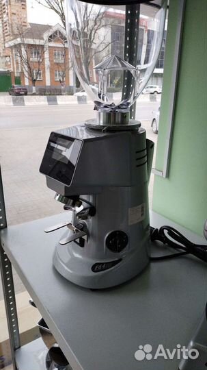 Кофемашина nuova simonelli appia life 2gr V белая