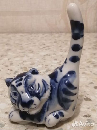 Фигурки гжель