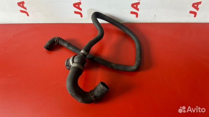 Патрубок радиатора охлаждения Opel Astra H 1.6