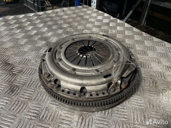 Маховик Ford Galaxy, 2004