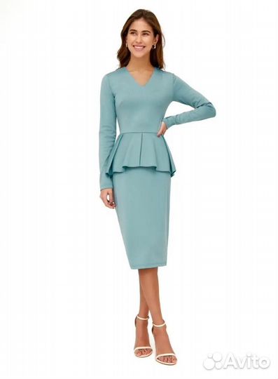 Платье офисное 44