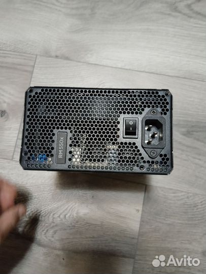 Corsair rm 550x на запчасти