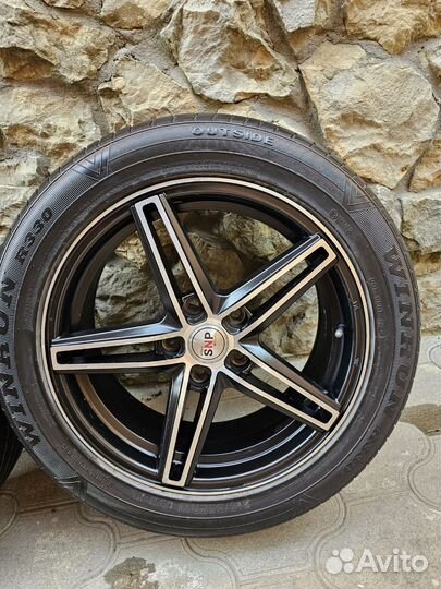 R17 Vossen 5/114.3