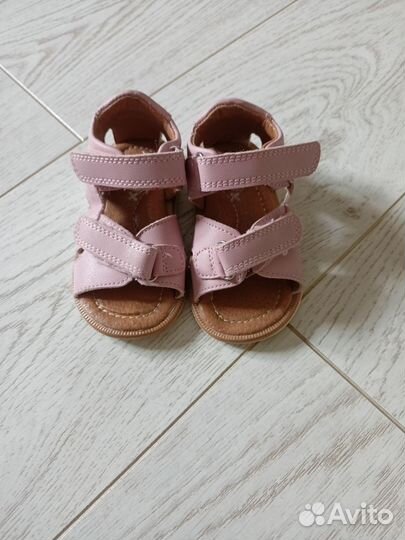 Сандалии для девочки 22 размер