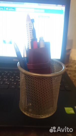 Подставка для ручек и карандашей