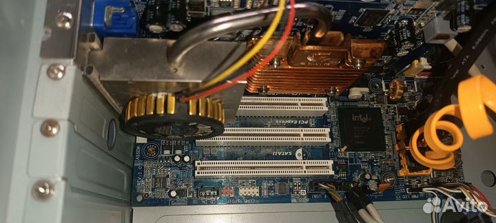 Пк intel 2 ядра/Radeon X1300 pro/RAM 3GB/SSD+HDD