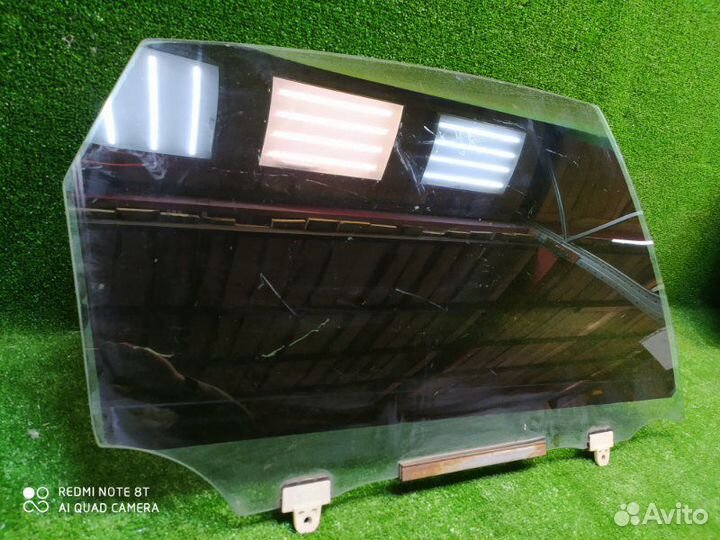 Стекло двери заднее правое Nissan Teana J32