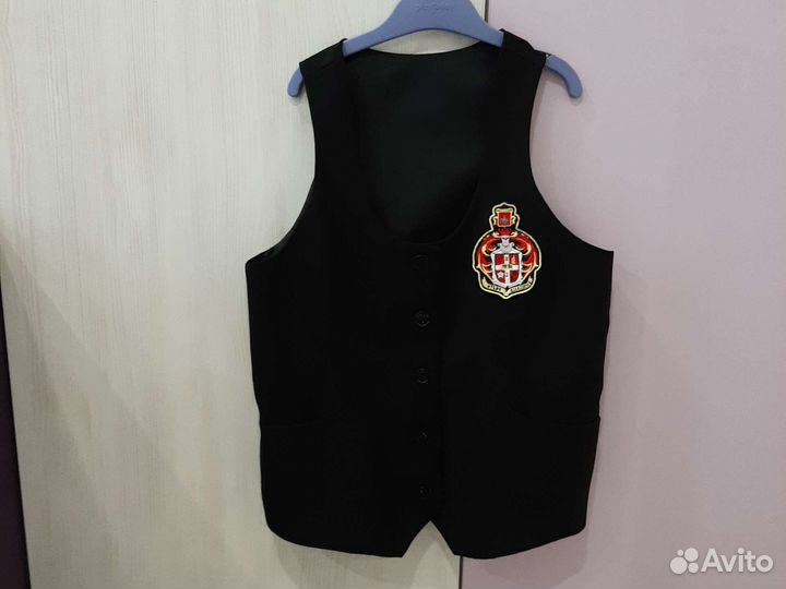 Школьная форма черного цвета 140