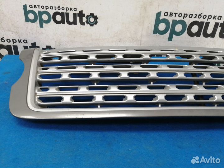 Решетка радиатора CK52-8200-AE