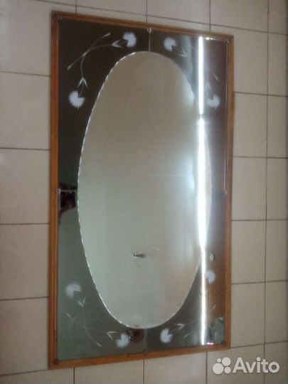 Зеркало большое в раме