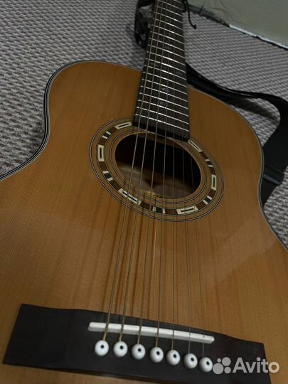 7-струнная акустическая гитара martinez