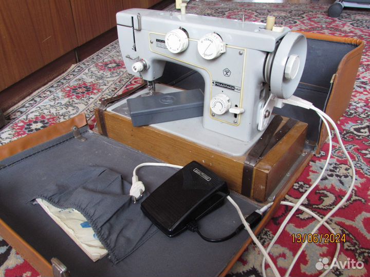 Швейная машина Подольск 142